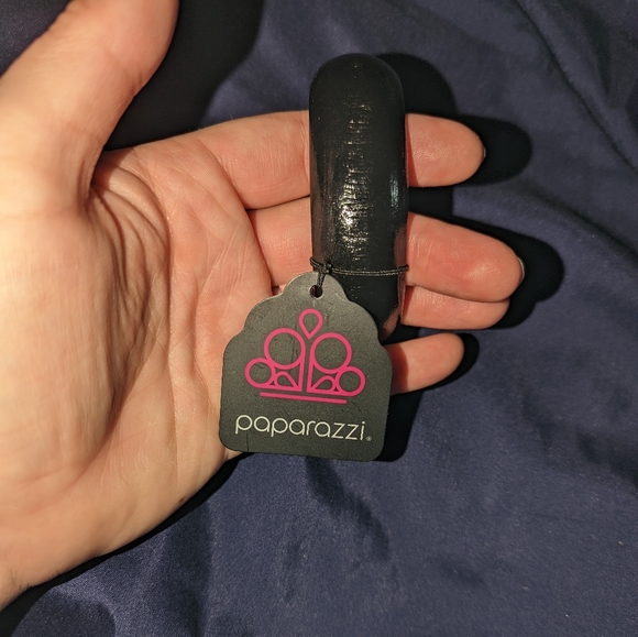Paparazzi Bracelet - Picture 1 of 1